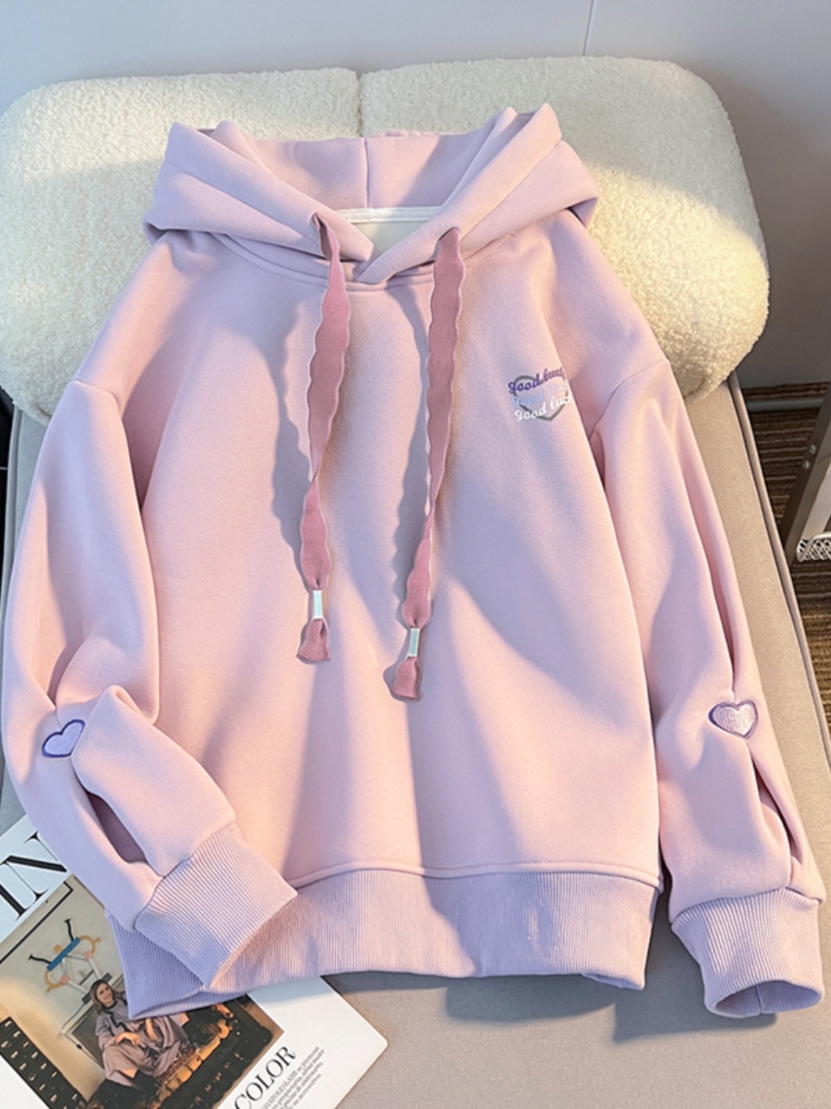 Embroidery Design Love - Verdickter Kapuzenpullover für Mädchen mit Liebesmotiv-Stickerei,