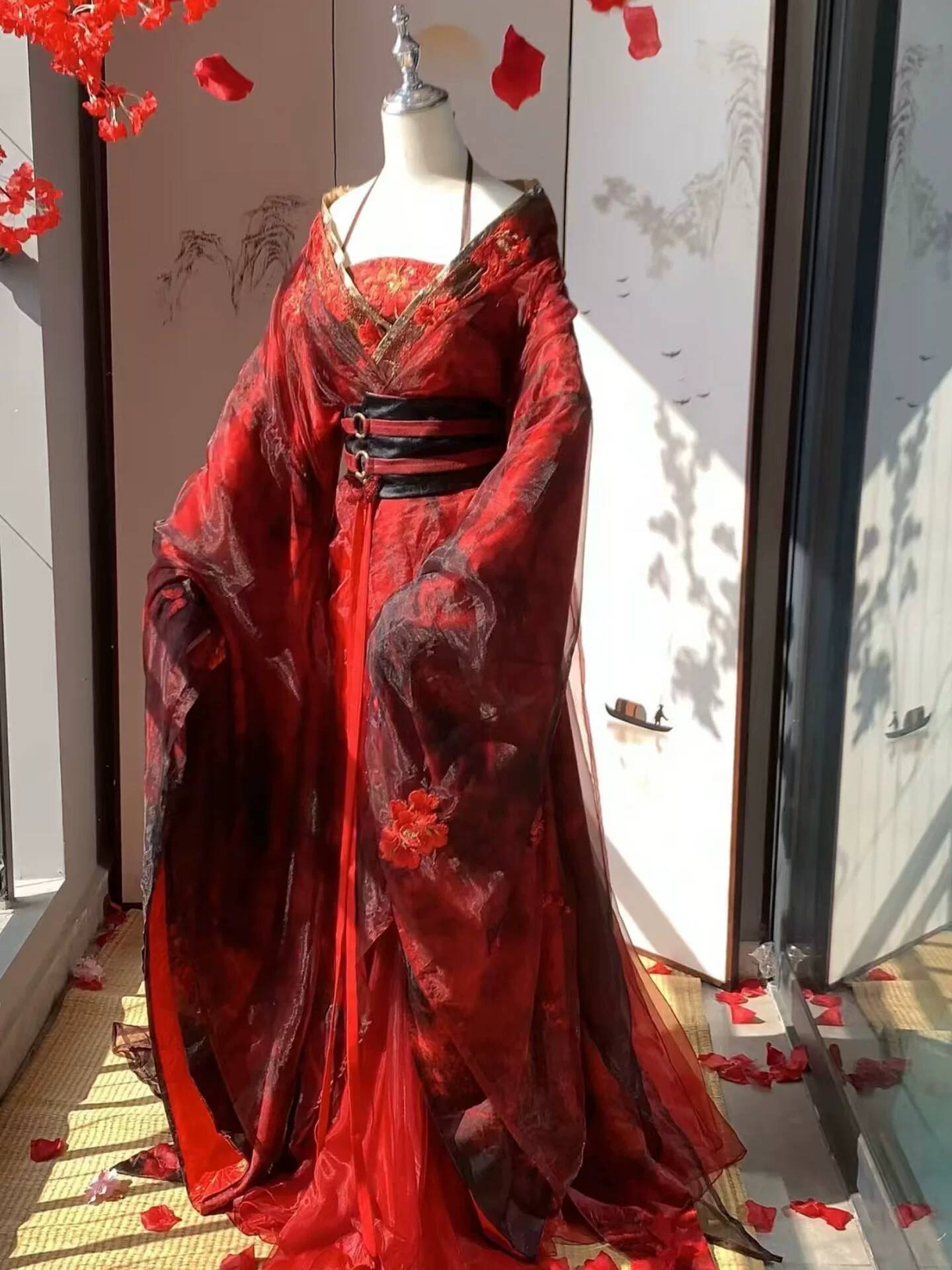 Embroidery Red - Neues Datura Red Hanfu Damen-Kostüm im