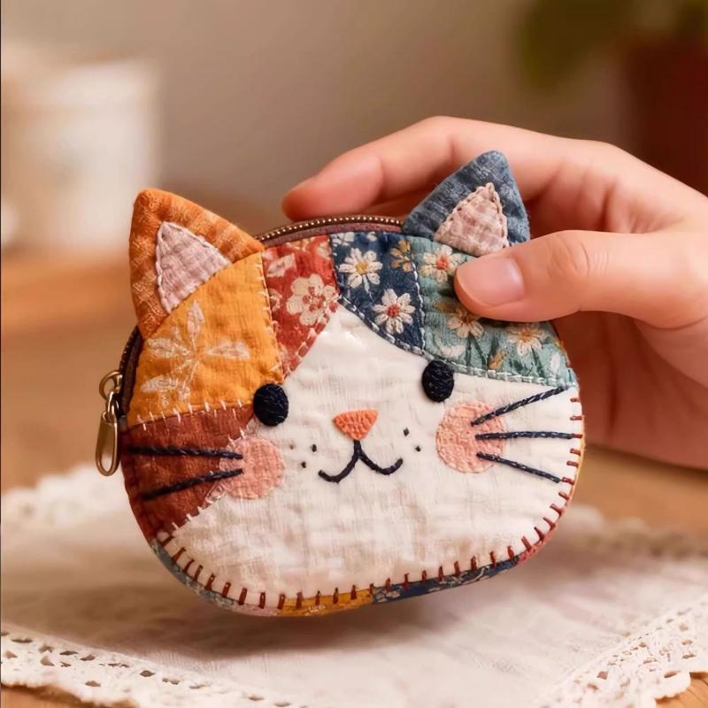 Embroidery Wallet - Japanischer Farbblock-Patchwork-Katzen-Münzbeutel, Cartoon-Persönlichkeits-Kosmetiktasche, hochwertige Schreibwaren-Aufbewahrungstasche für