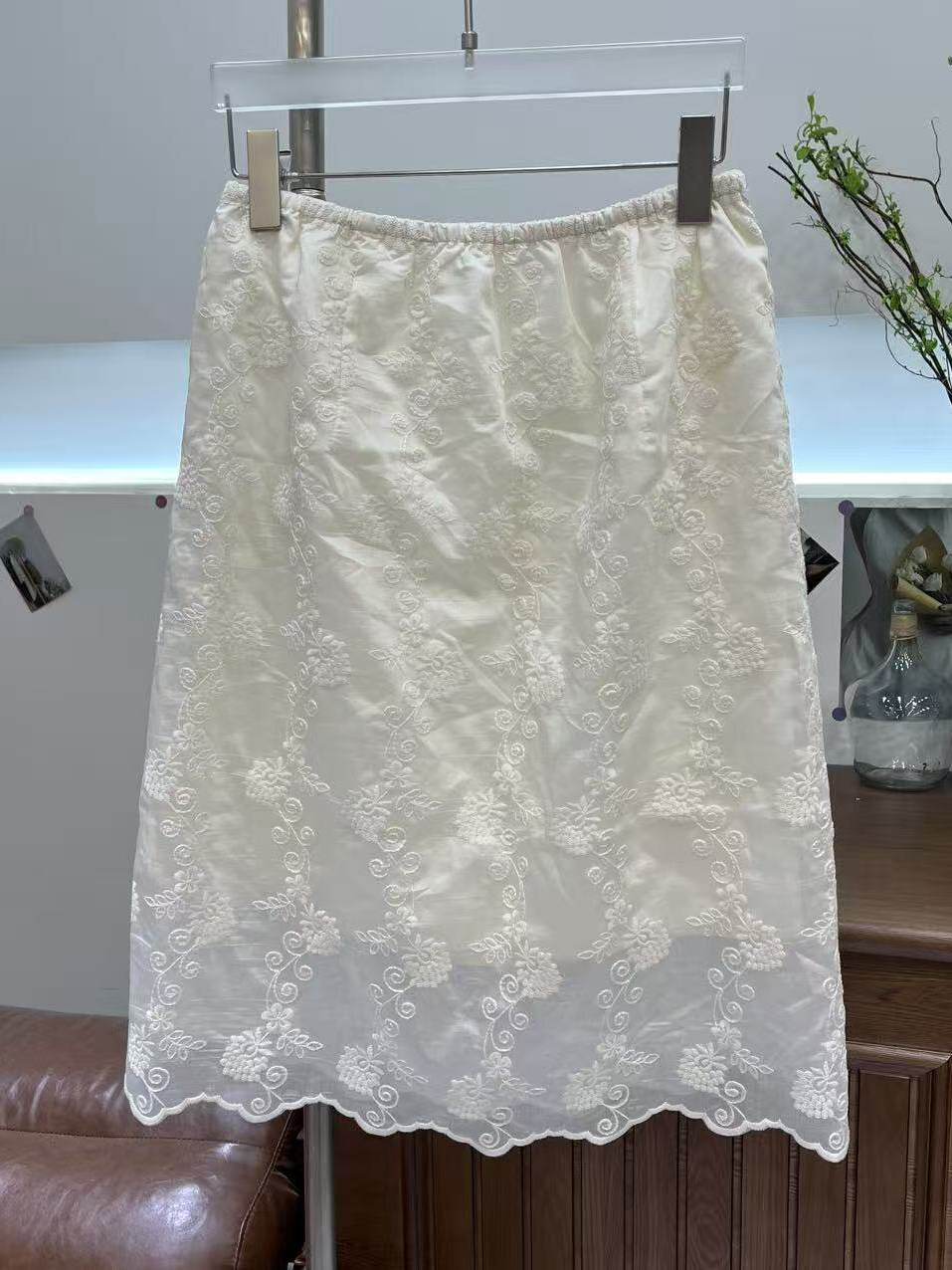 Koreanischer Stil, Übergröße,  – Embroidery Skirt Bewertung und Preis