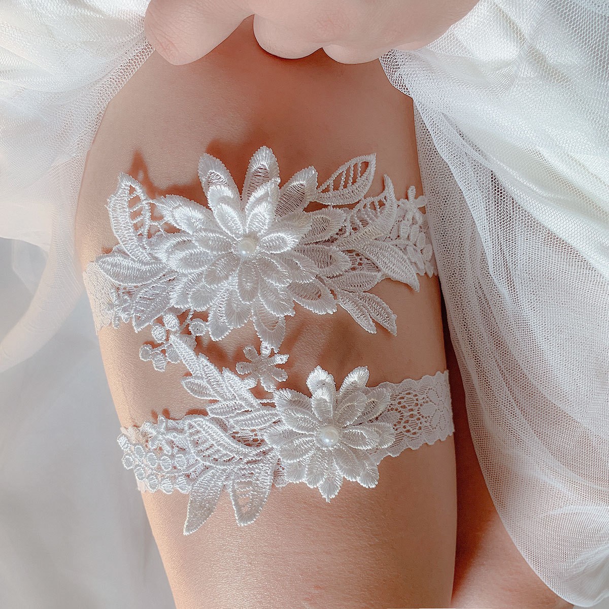 2 stücke Braut Hochzeit Strump – Embroidery Ring Bewertung und Preis