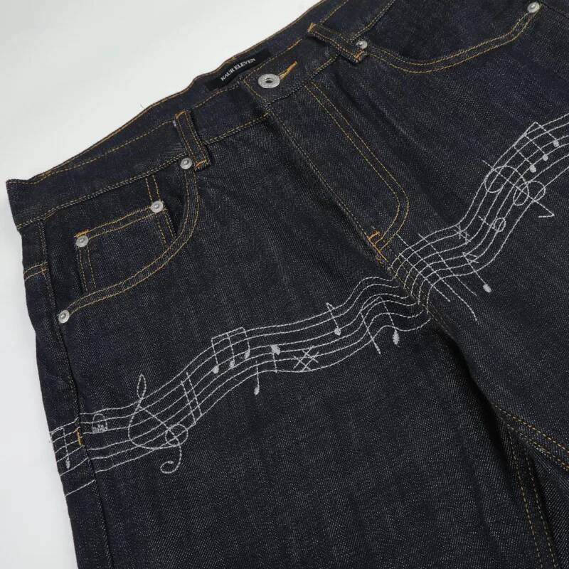 Blaue Herren-Jeans aus rohem D – Embroidery Design Love Bewertung und Preis